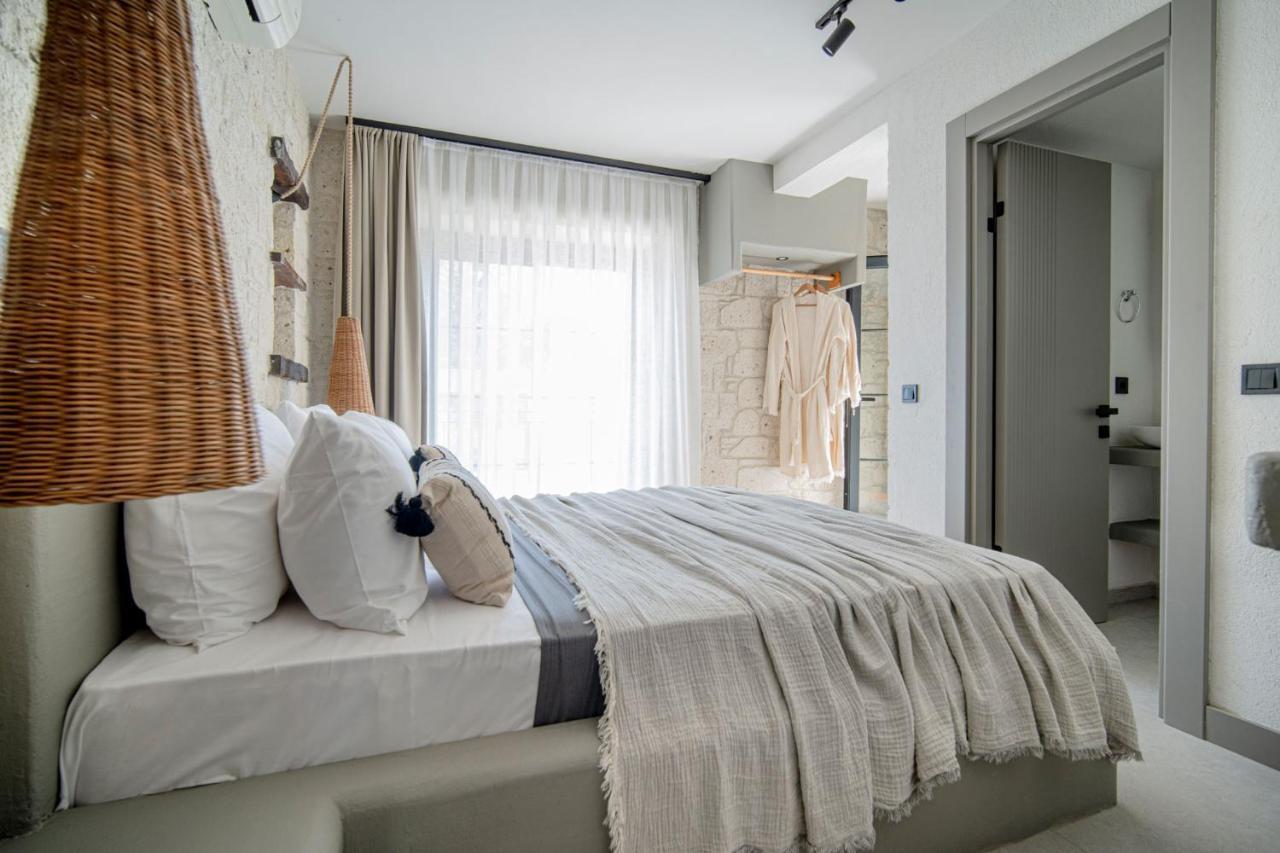 Derin Alacati (Adults Only) Bagian luar foto