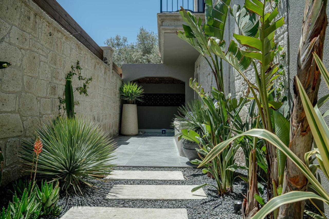 Derin Alacati (Adults Only) Bagian luar foto