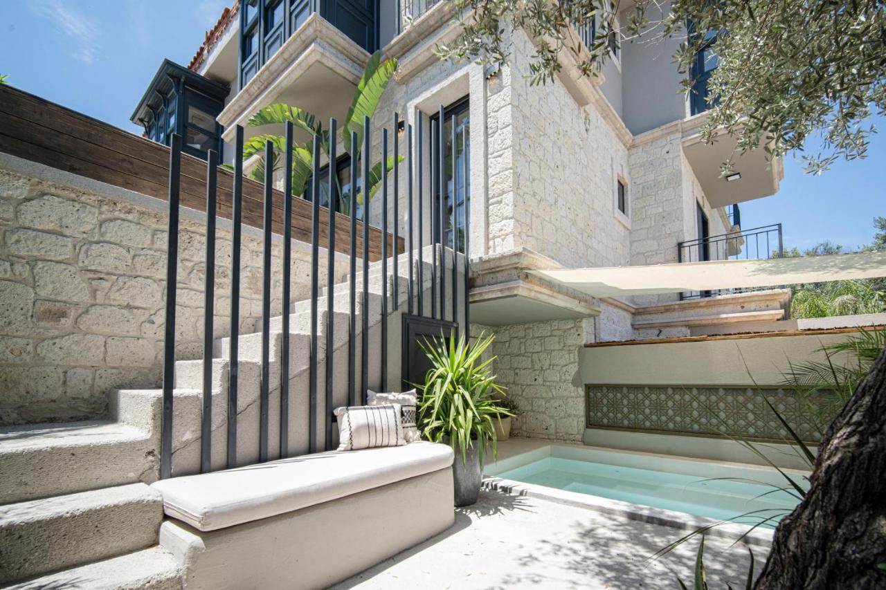 Derin Alacati (Adults Only) Bagian luar foto
